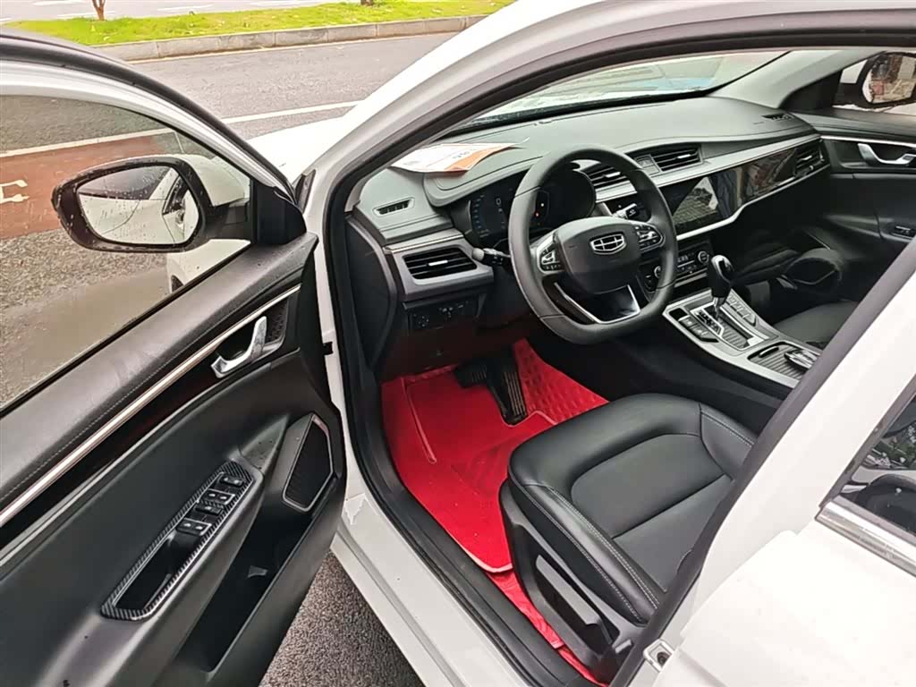 Geely Emgrand, 2021 16