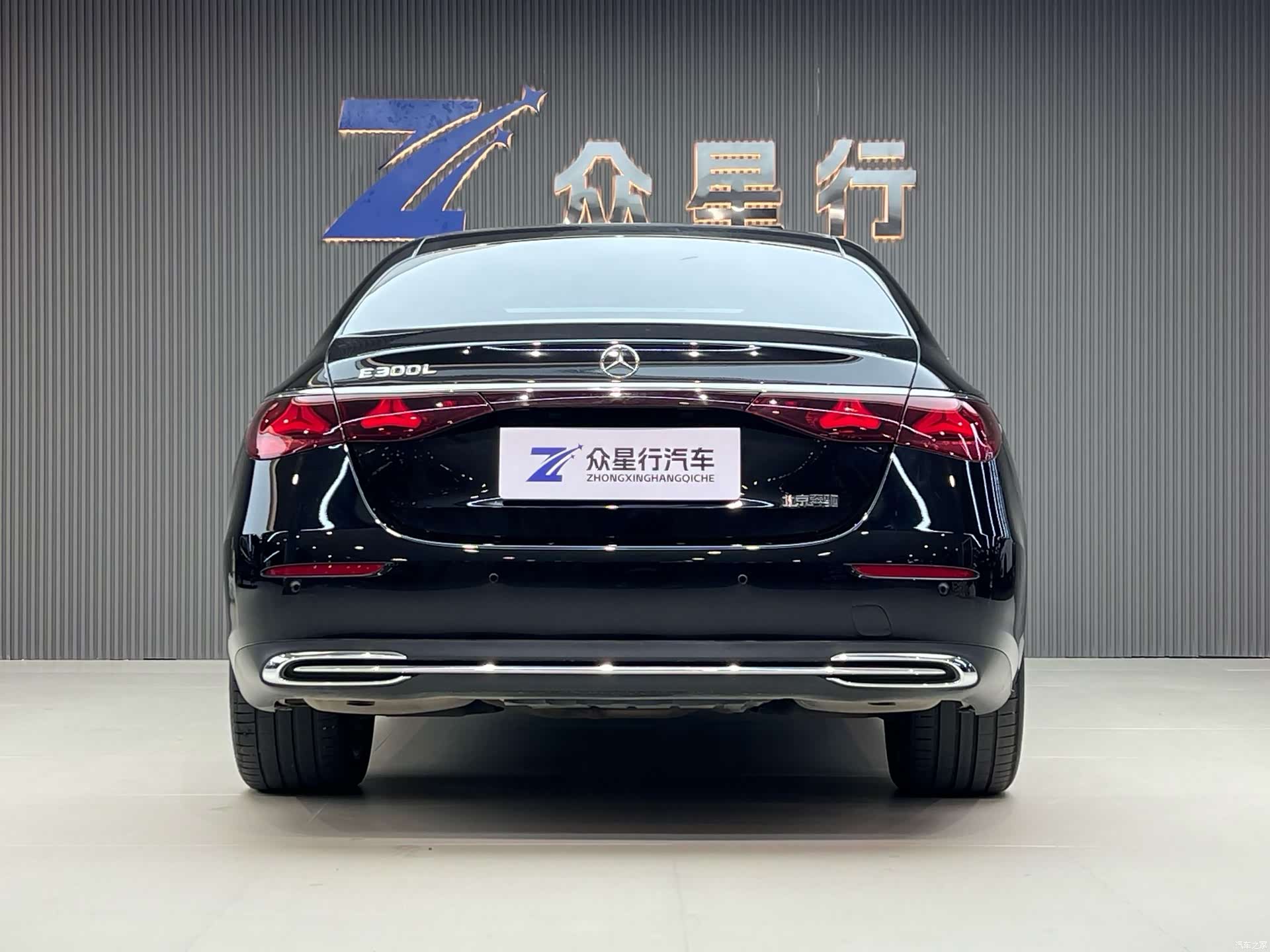 Mercedes-Benz E-Class, 2024 4