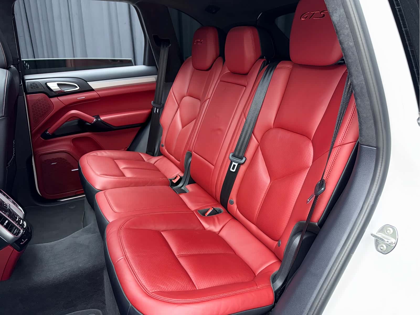 Porsche Cayenne, 2016 10