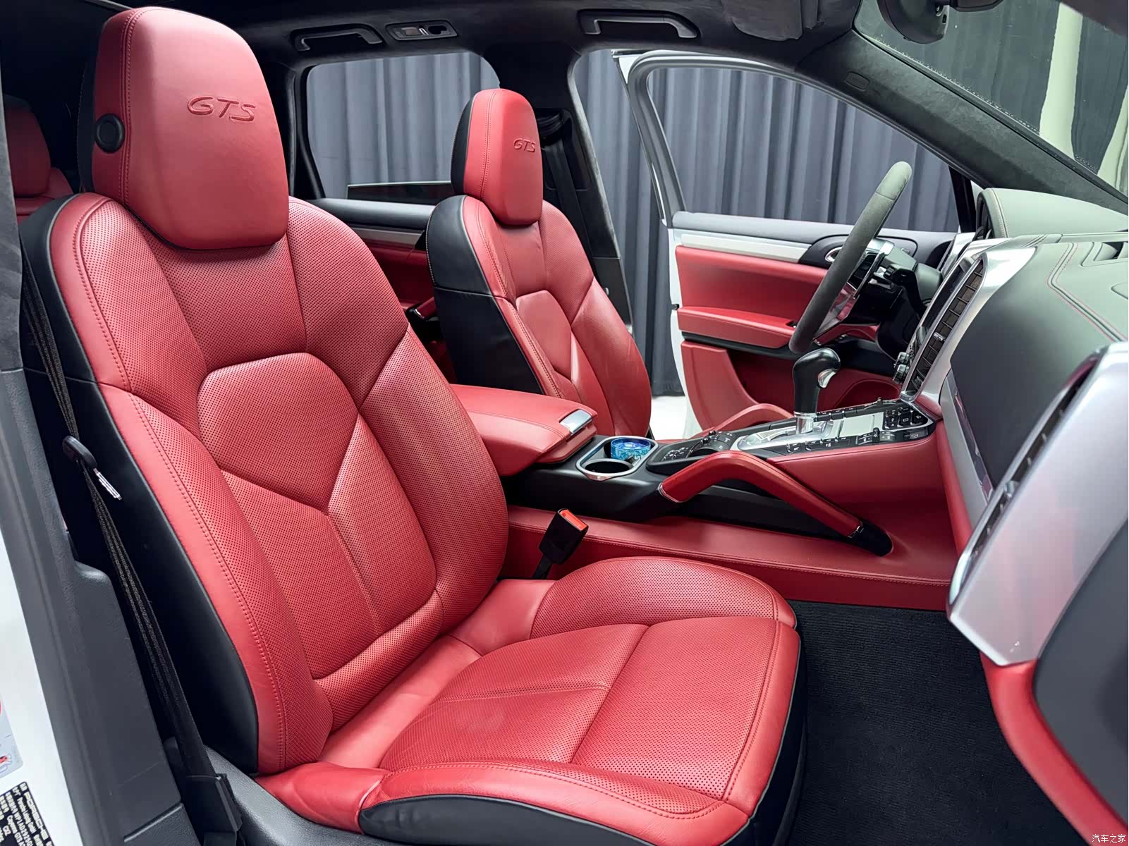 Porsche Cayenne, 2016 18