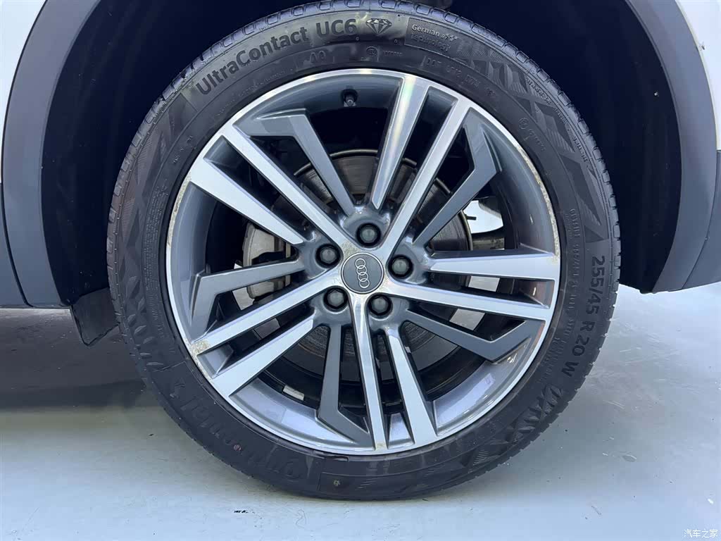 Audi Q5L, 2021 24