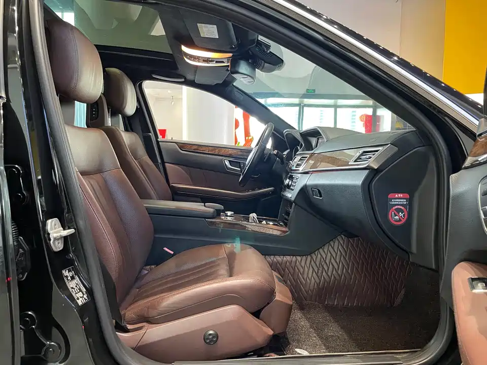 Mercedes-Benz E-class Mercedes-Benz E-class