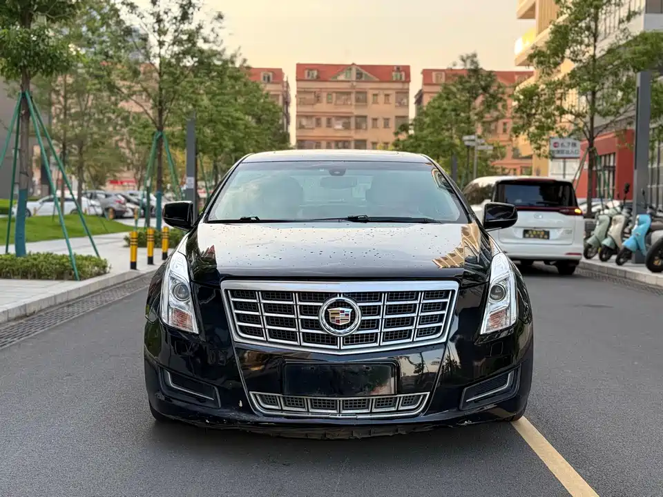 Cadillac XTS