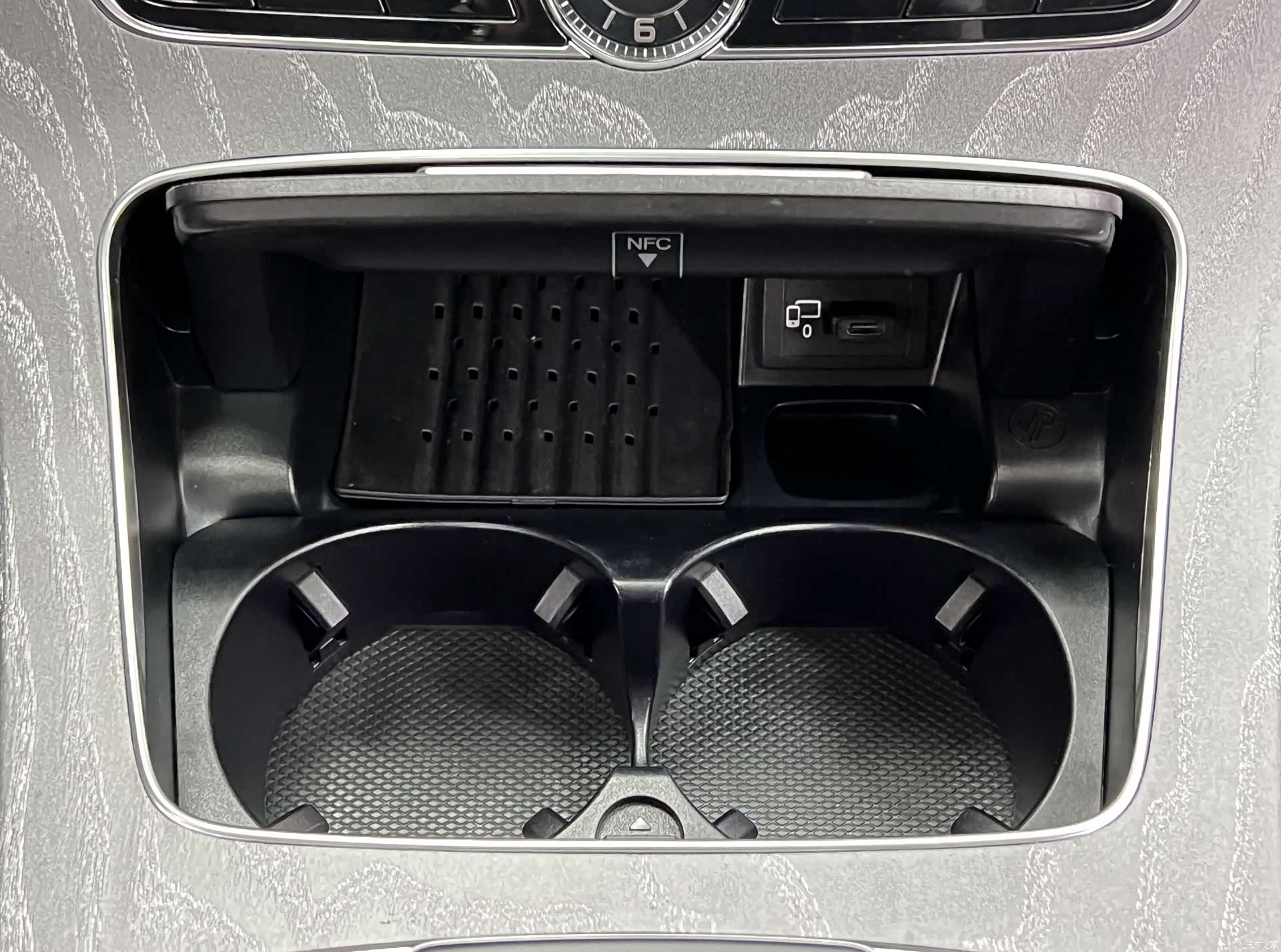 Mercedes-Benz CLS, 2019 27