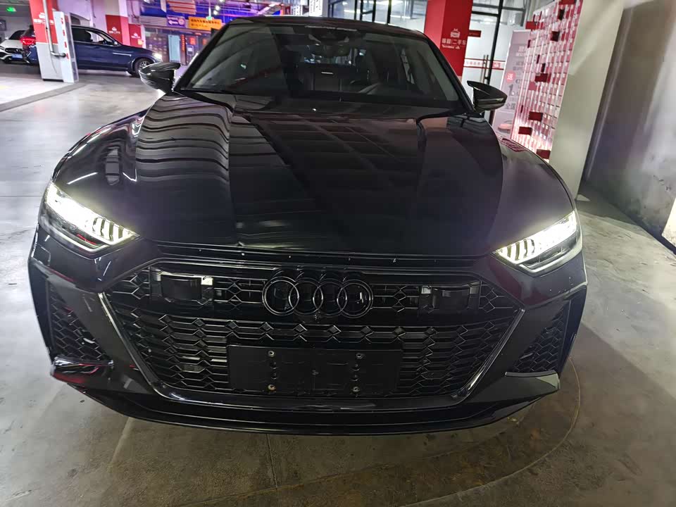 Audi A7L
