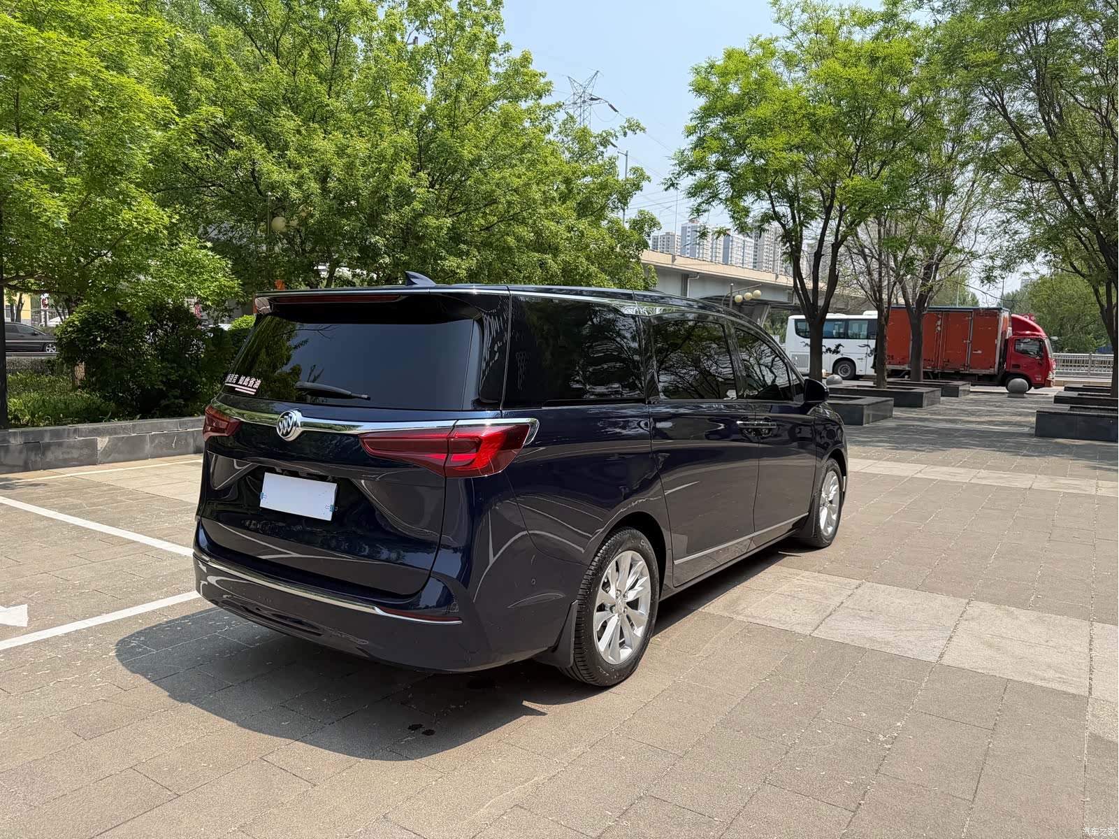 Buick GL8, 2020 7