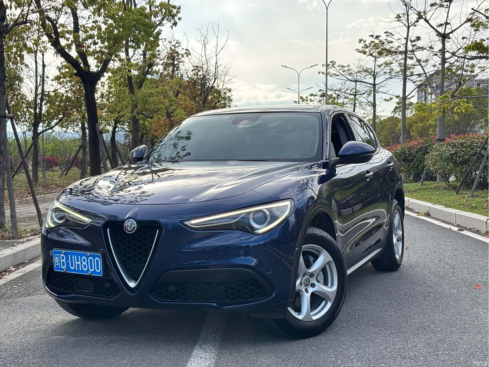 Alfa Romeo Stelvio, 2019 1