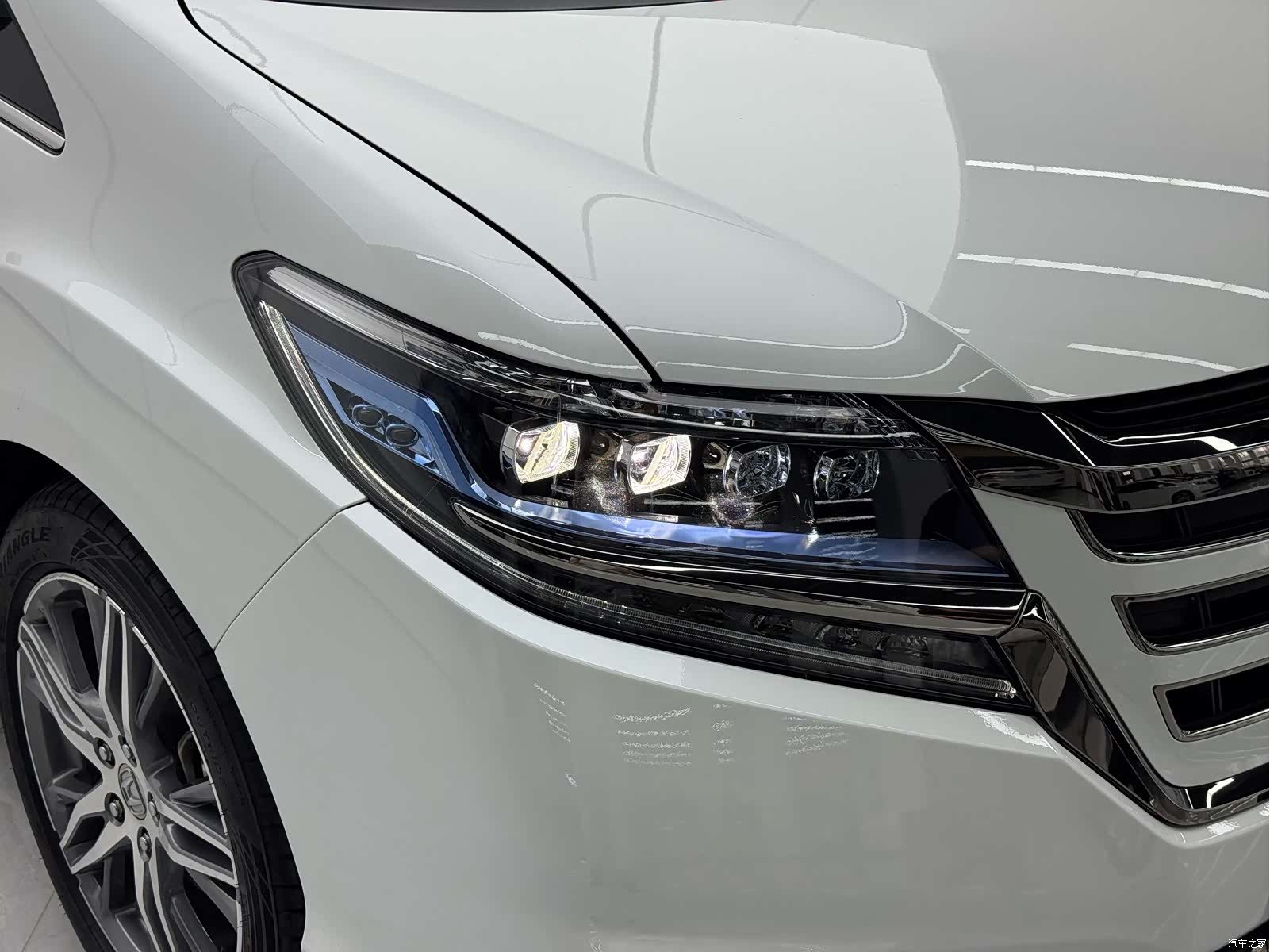 Honda Elysion, 2021 4