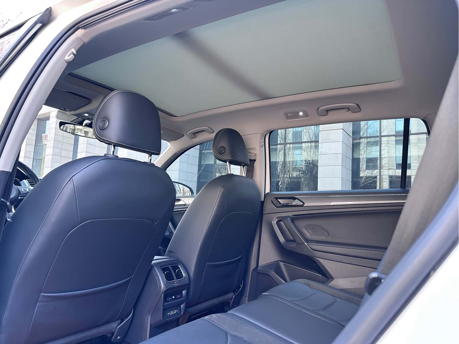 Volkswagen Tiguan L, 2021 26