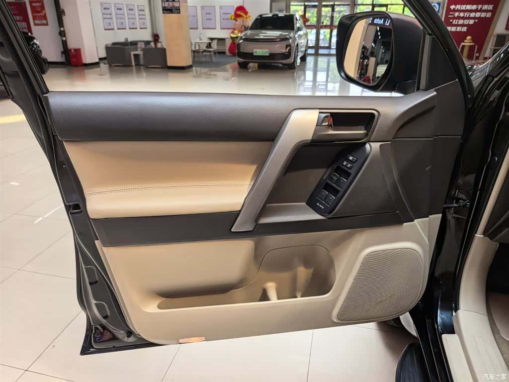 Toyota Prado, 2011 6