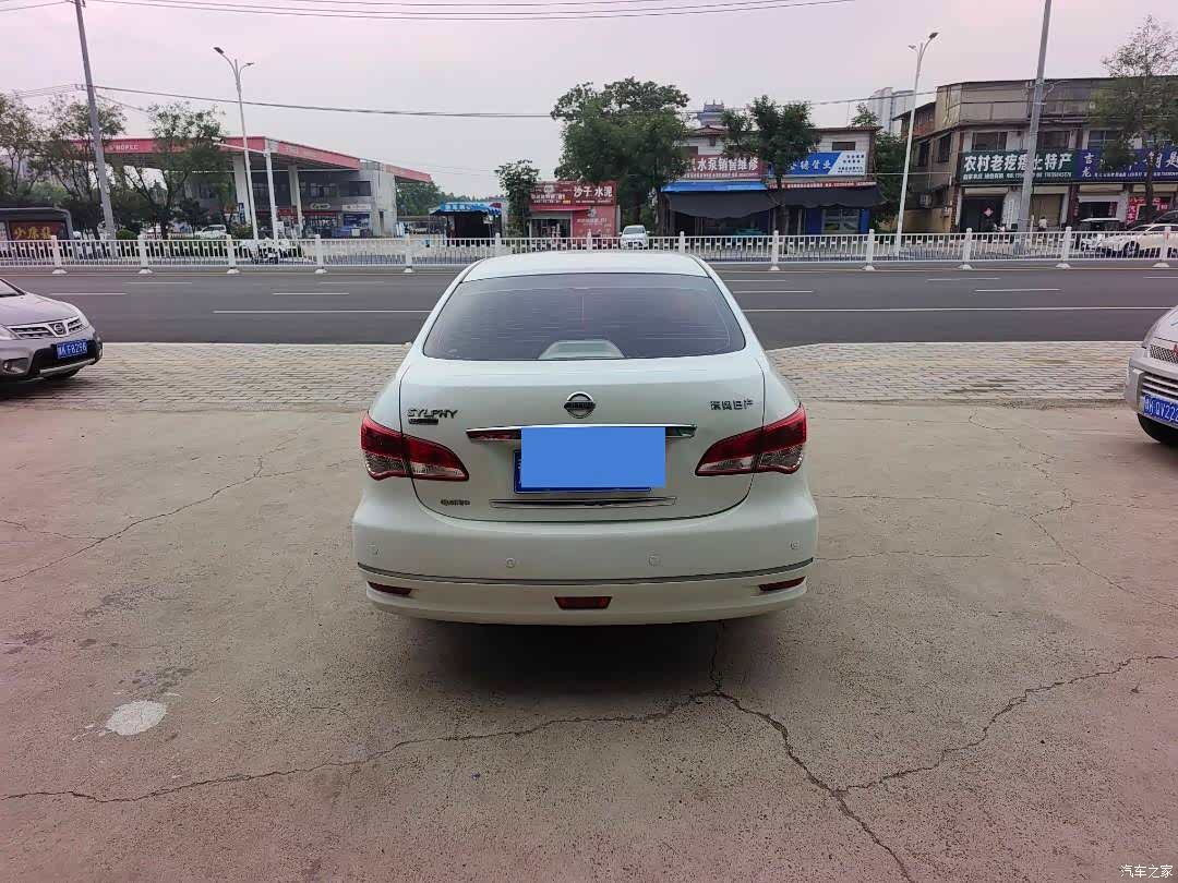 Nissan Sylphy, 2012 4