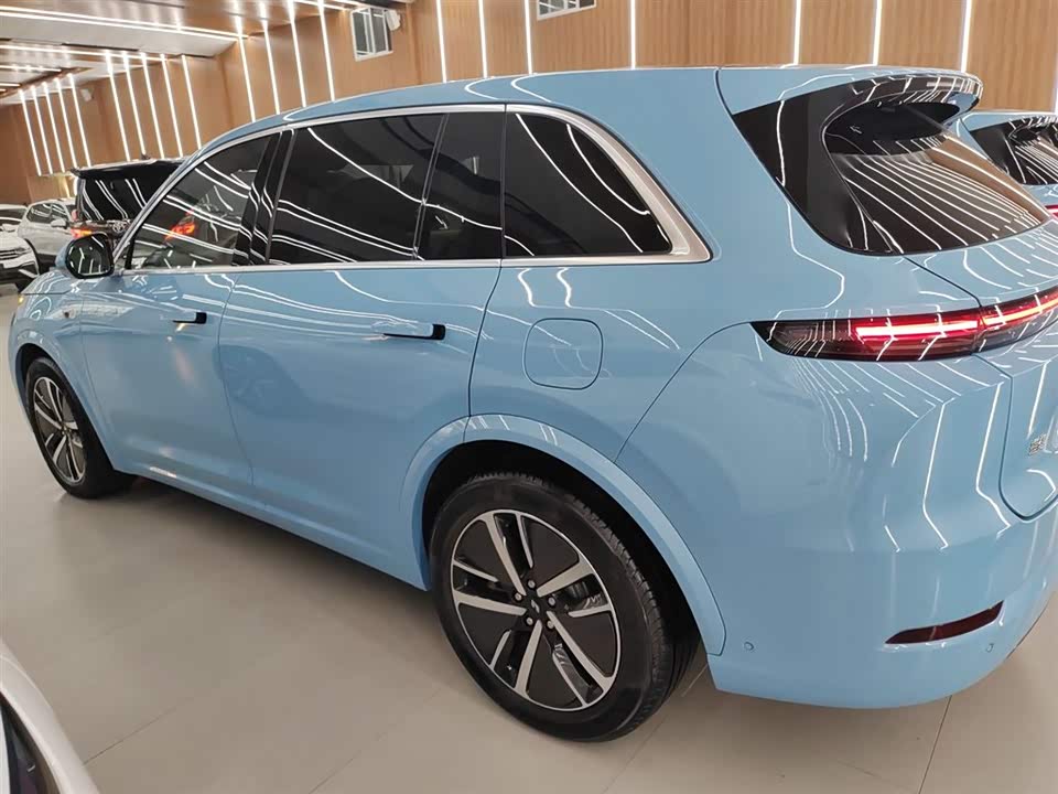 Li Auto Ideal L7