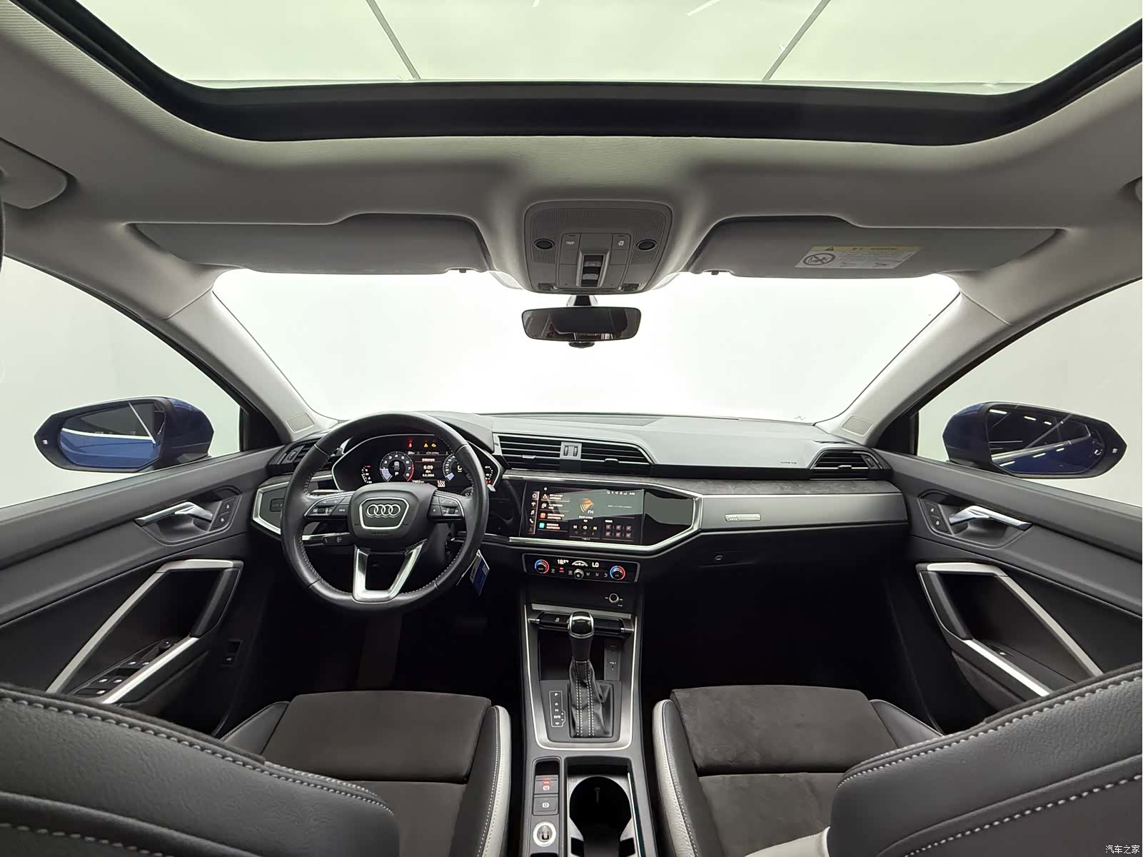 Audi Q3, 2022 9