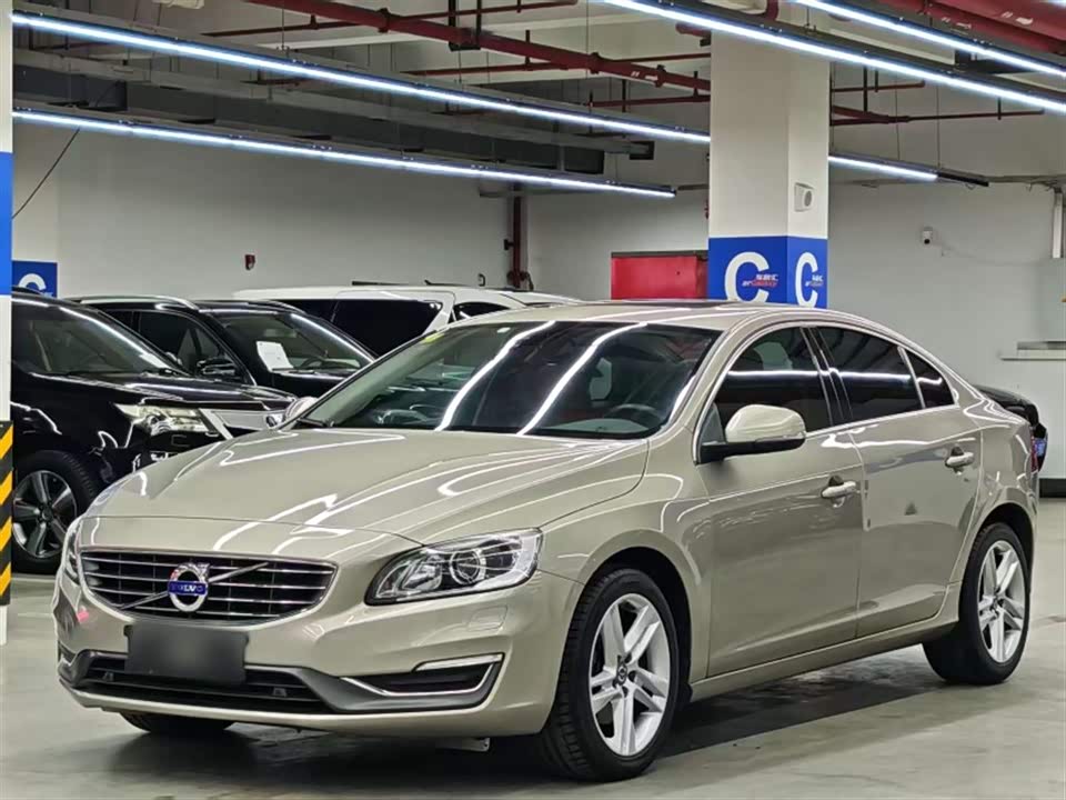 Volvo S60