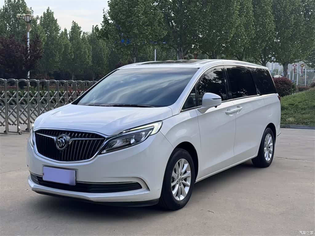 Buick GL8, 2018 1