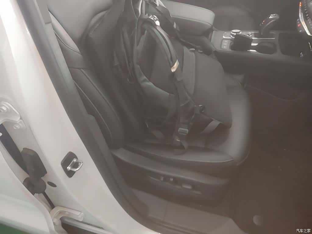 Cadillac XT4, 2019 25