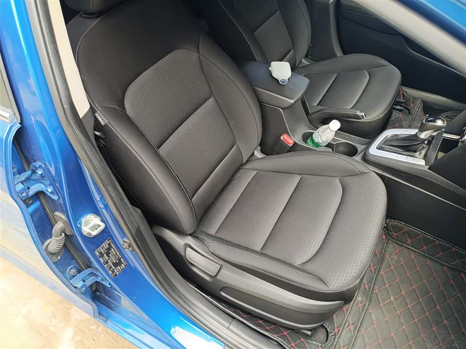 Hyundai Lead