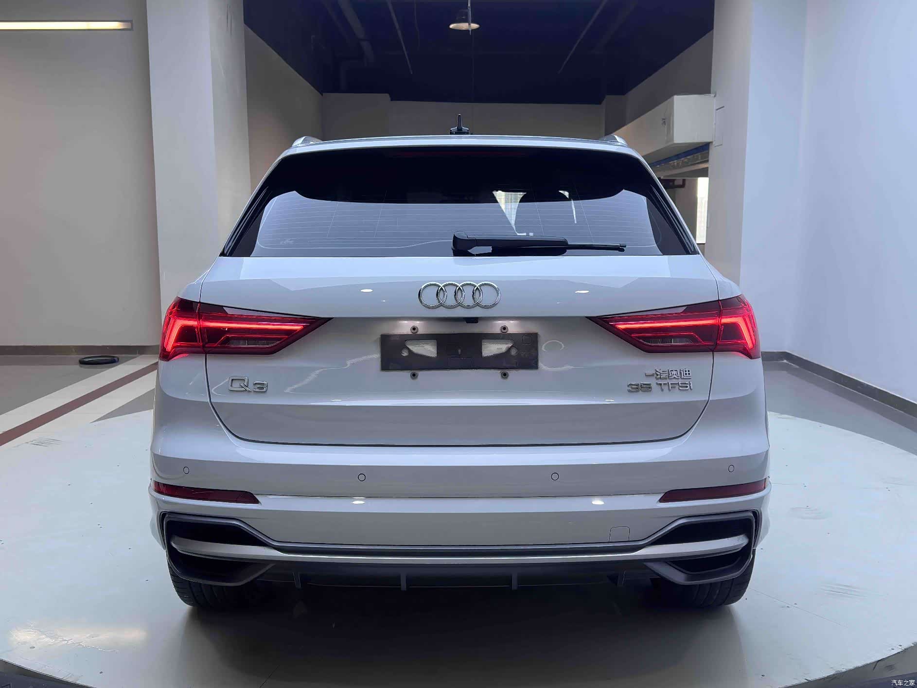 Audi Q3, 2023 все фото