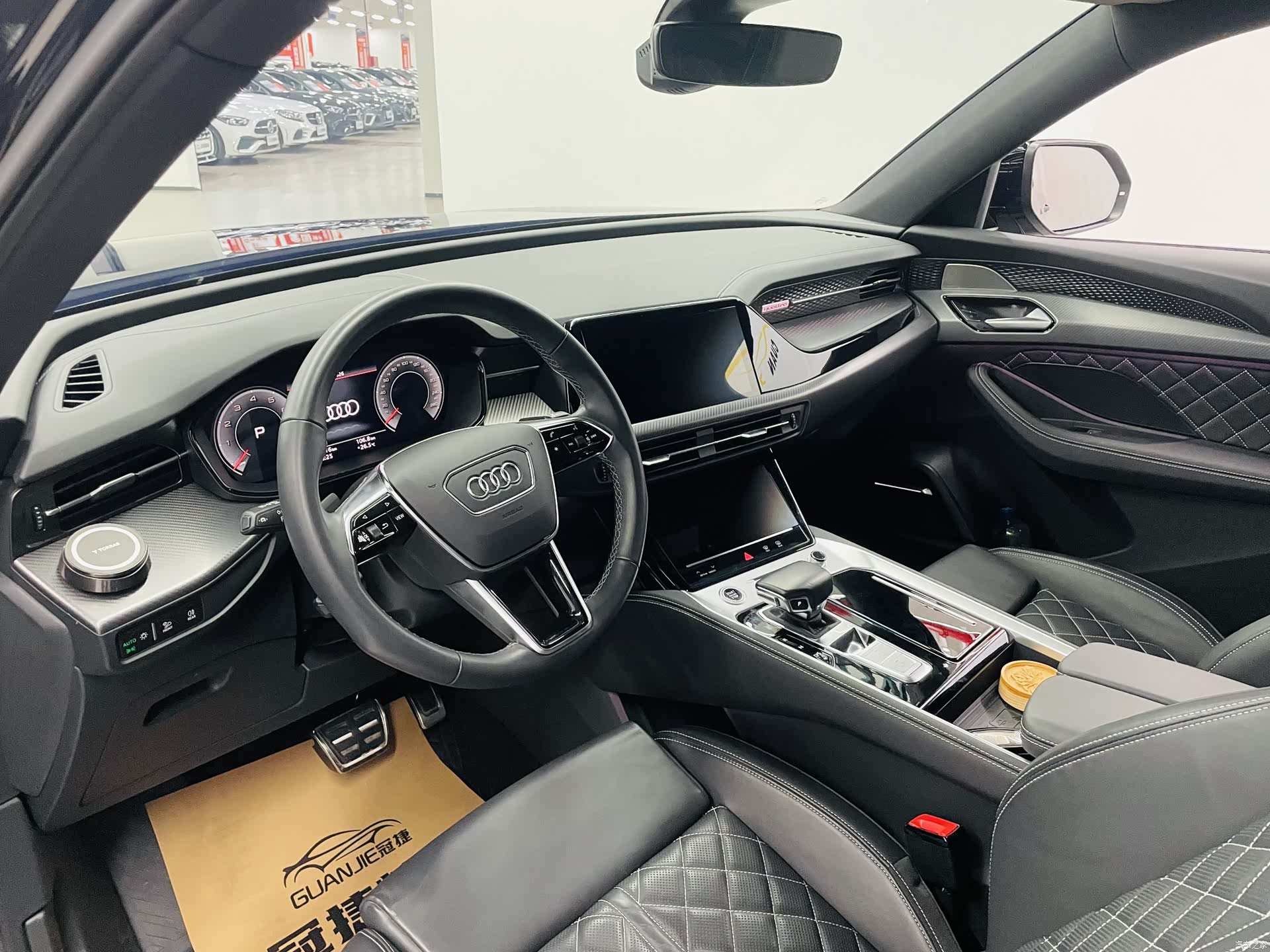 Audi Q6, 2024 6