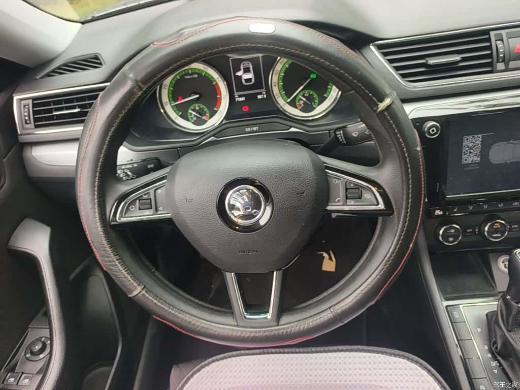 Skoda Superb, 2017 3