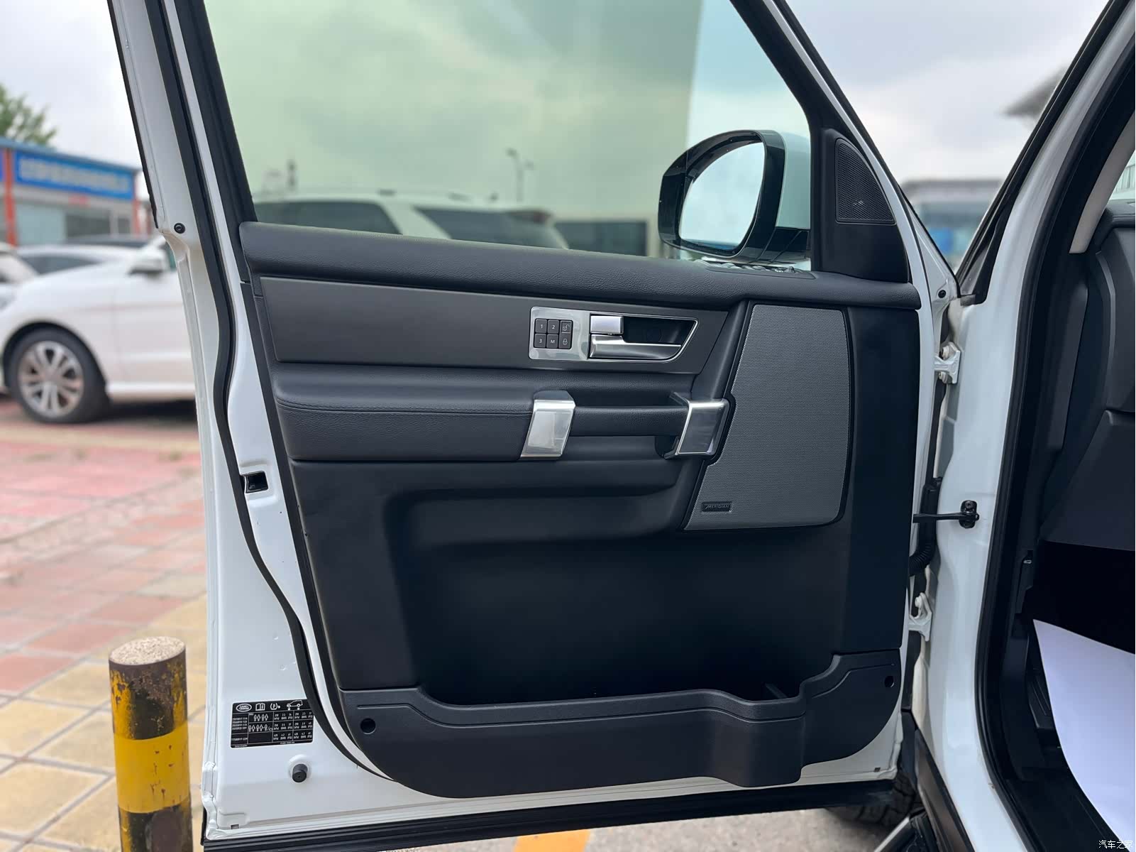 Land Rover Discovery, 2016 8