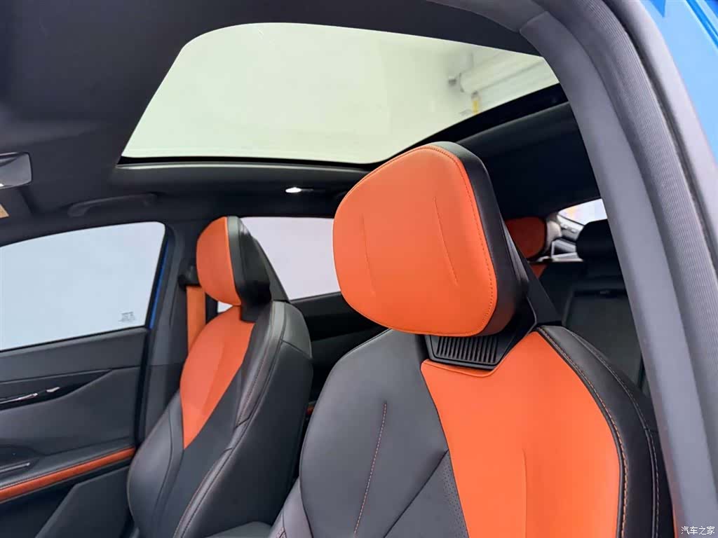 Changan UNI-V, 2022 16