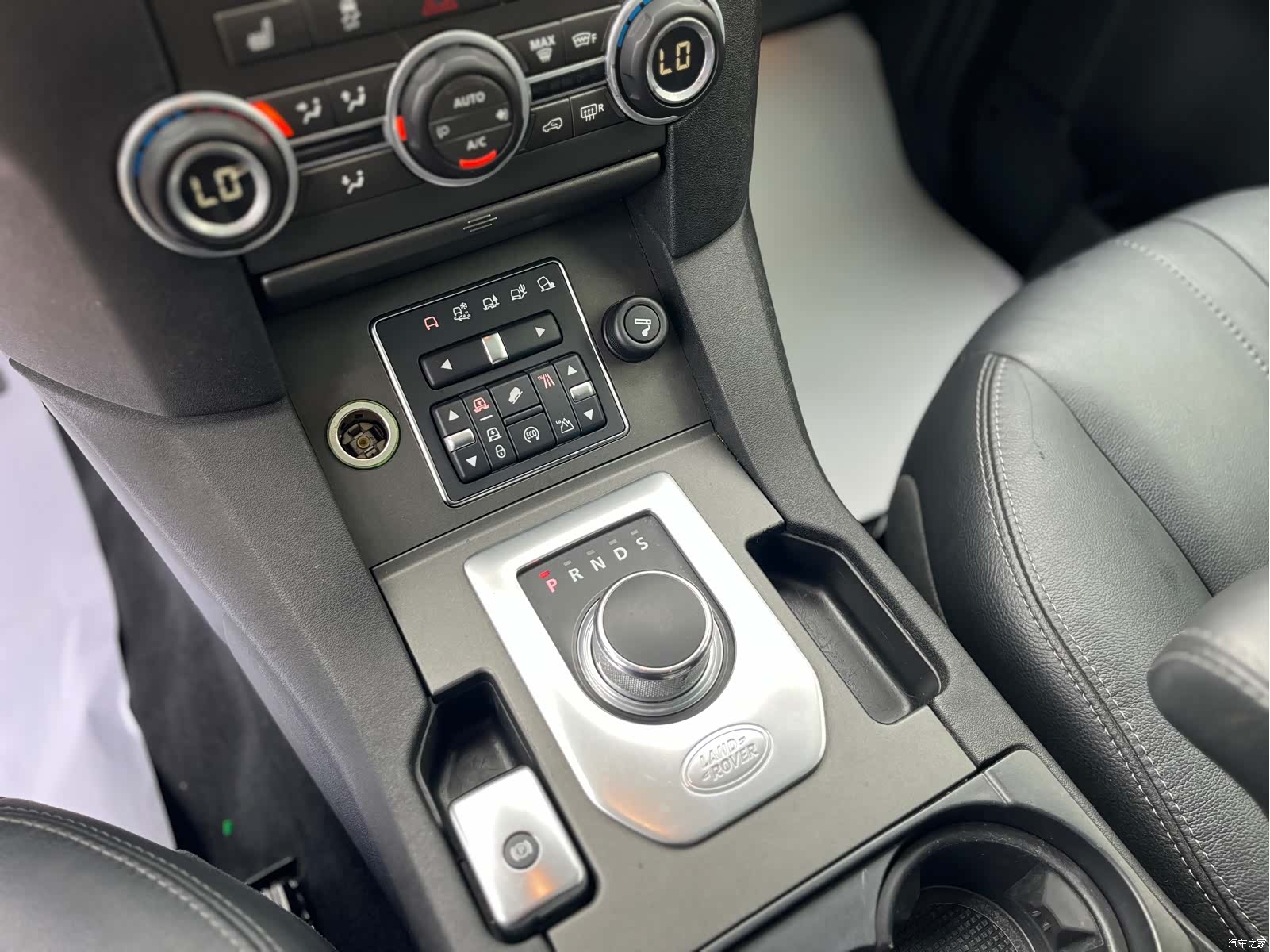Land Rover Discovery, 2016 13