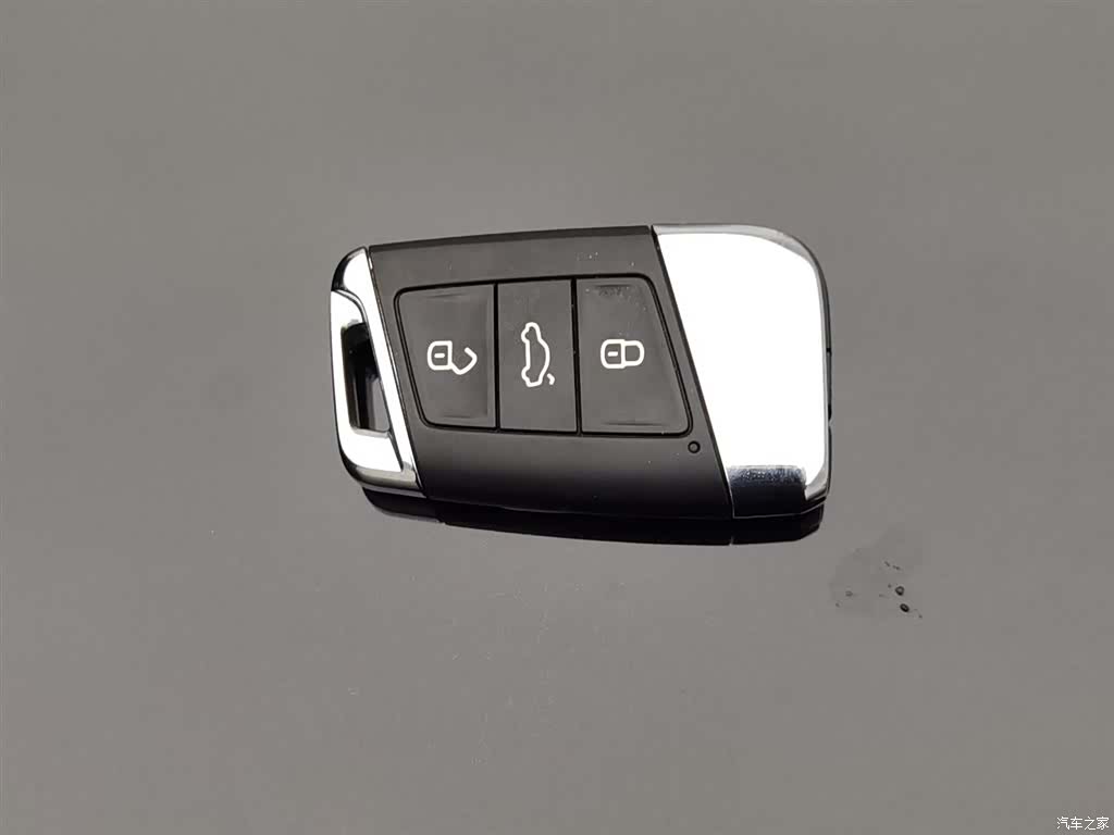 Volkswagen Magotan, 2021 19