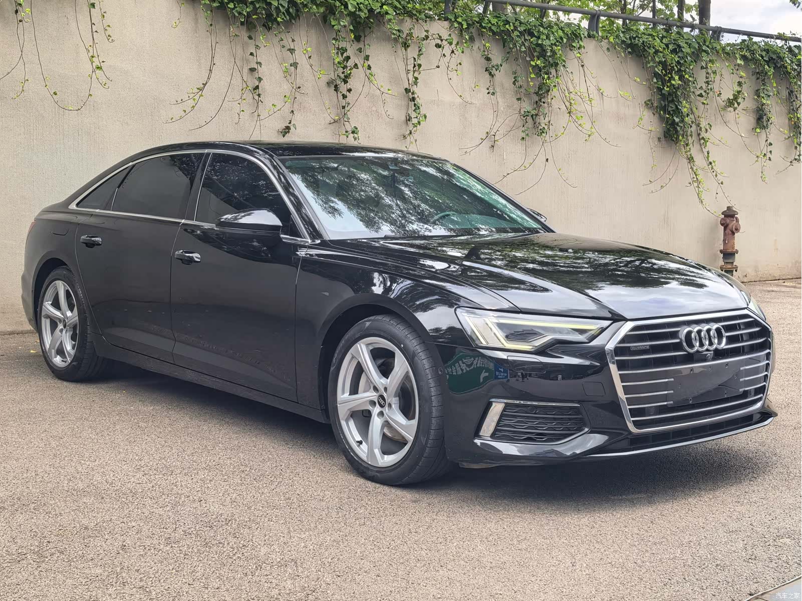 Audi A6L, 2022 3