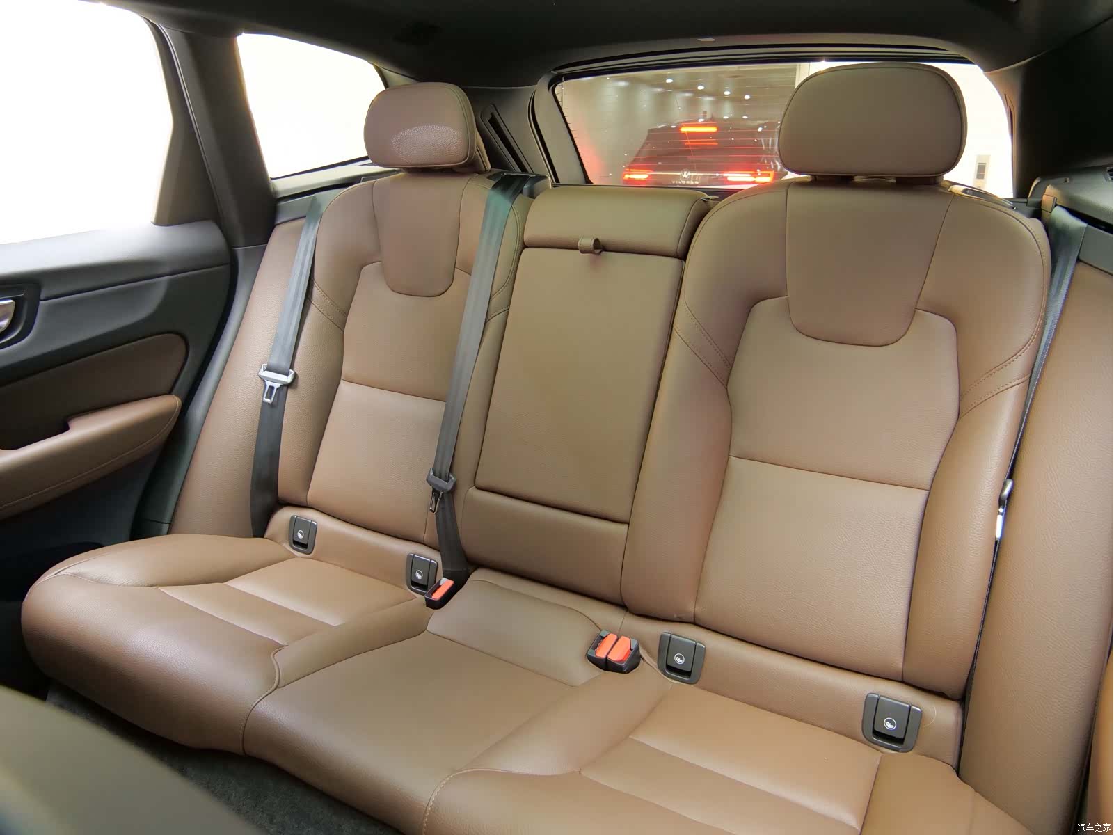 Volvo XC60, 2024 10
