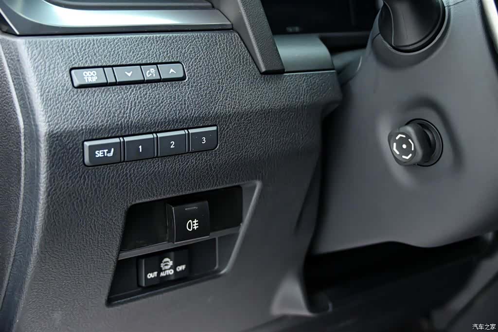 Lexus GX, 2026 21