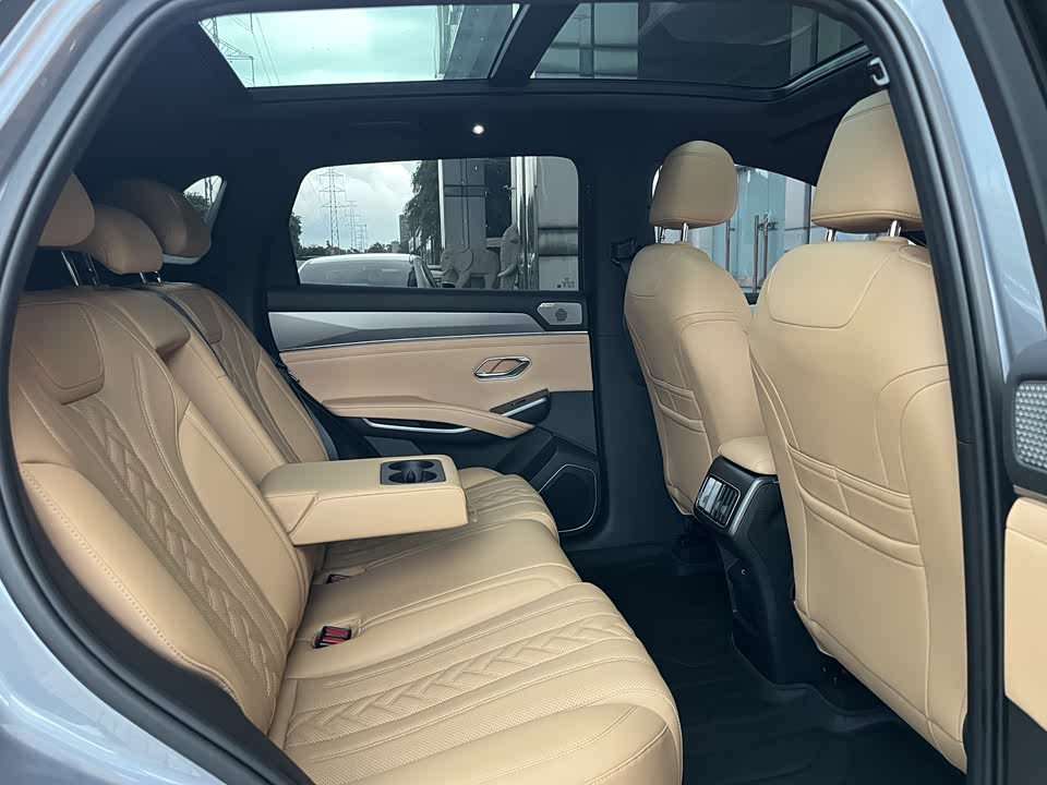 BYD Song L DM-i