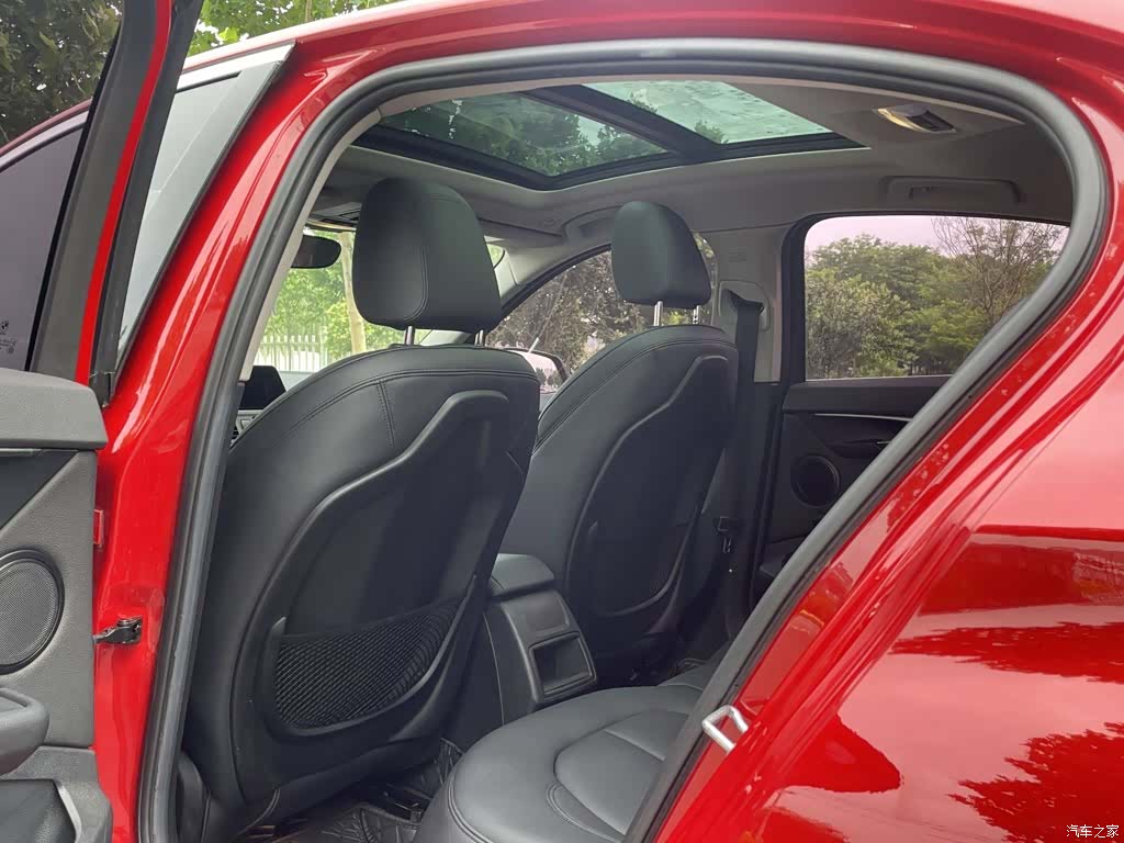 BMW 1 Series, 2018 10