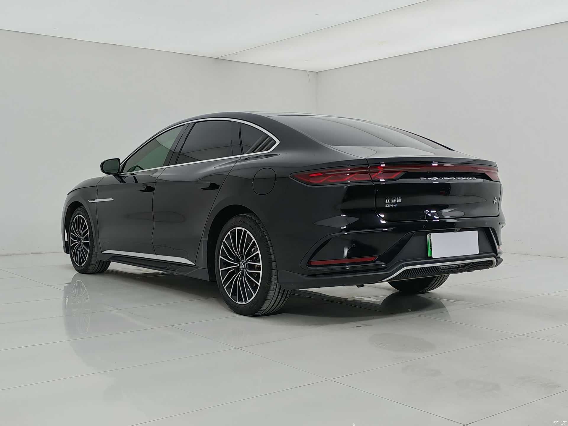 BYD Han, 2024 3