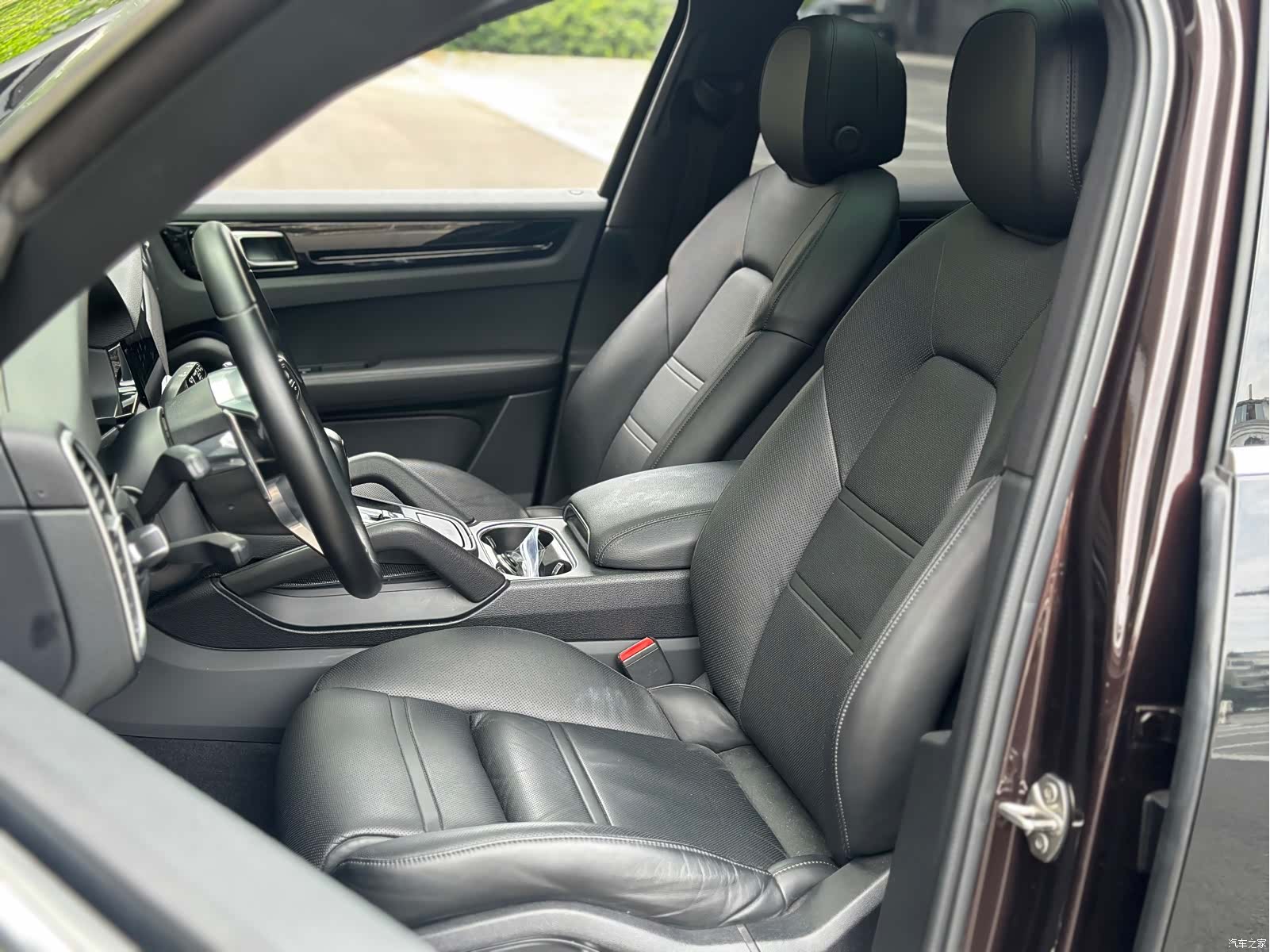 Porsche Cayenne, 2019 11