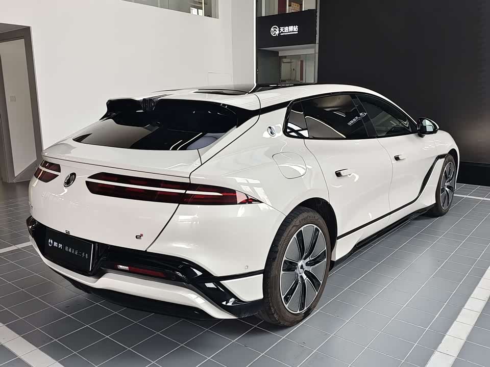 Denza Z9GT Denza Z9GT
