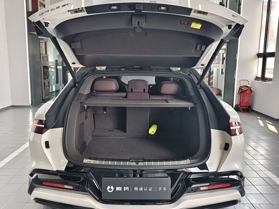 Denza Z9GT Denza Z9GT
