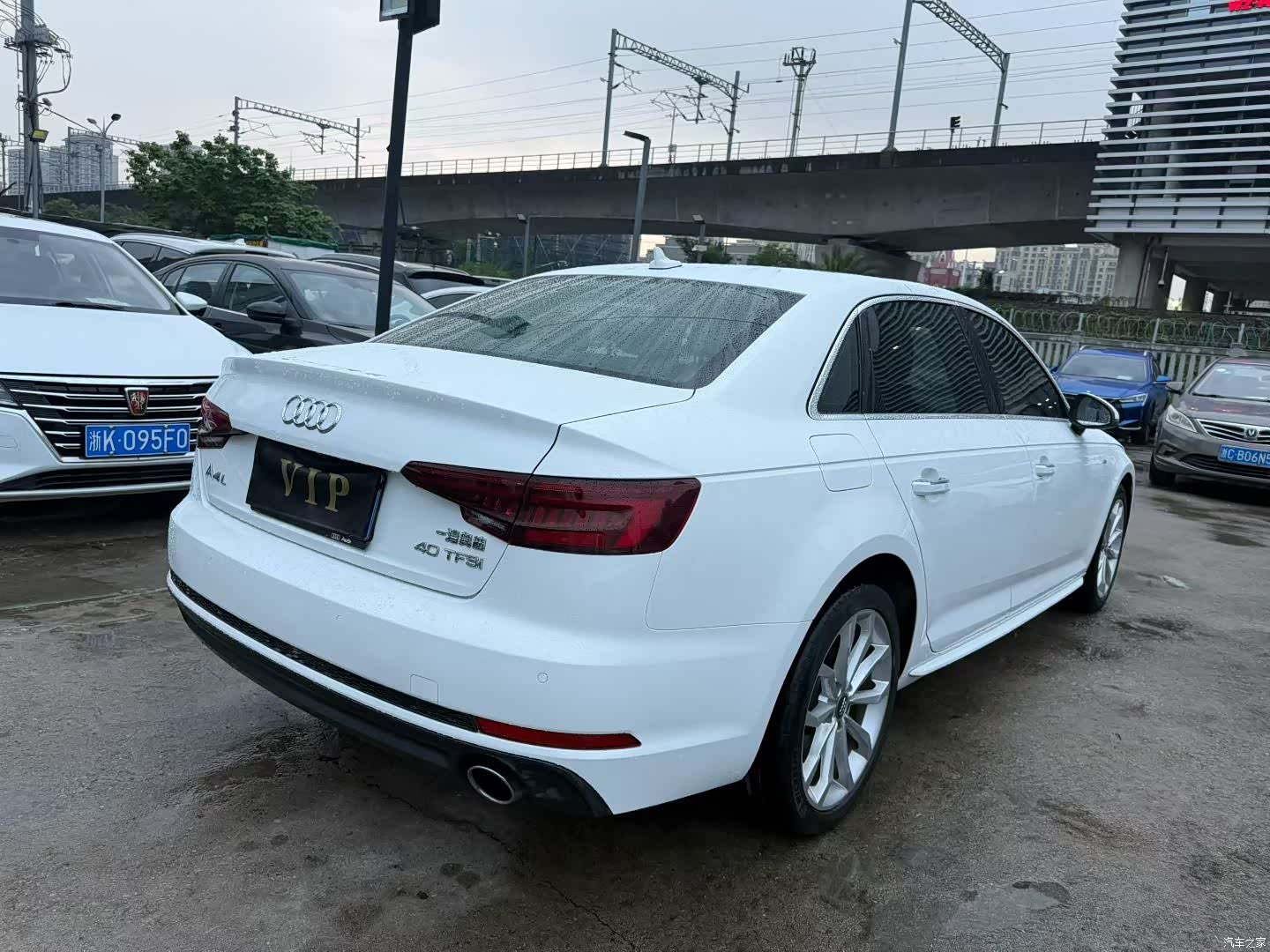 Audi A4L, 2018 8