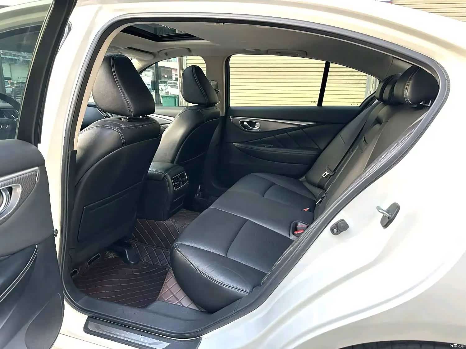 Infiniti Q50L, 2017 8