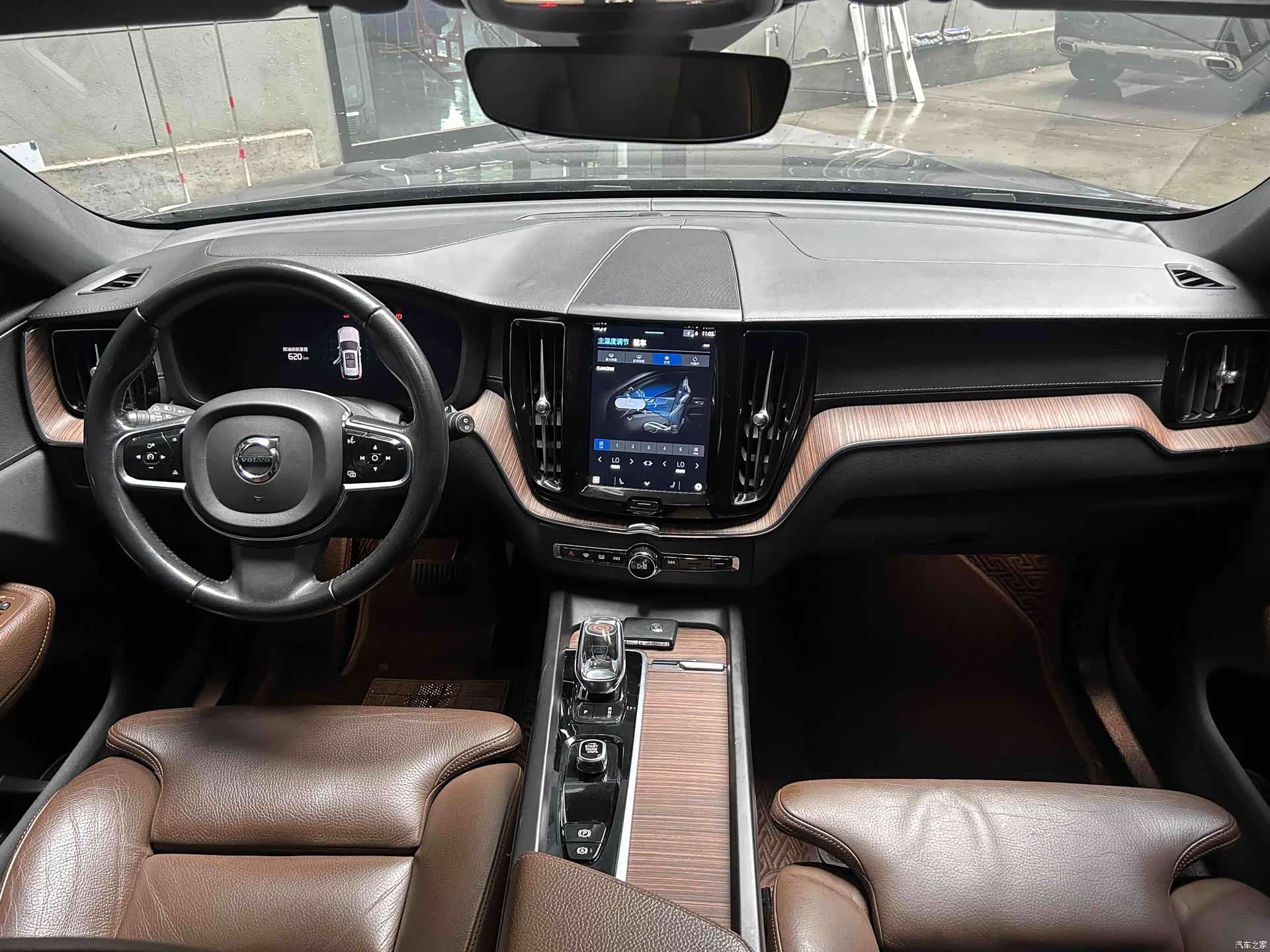 Volvo XC60, 2022 18