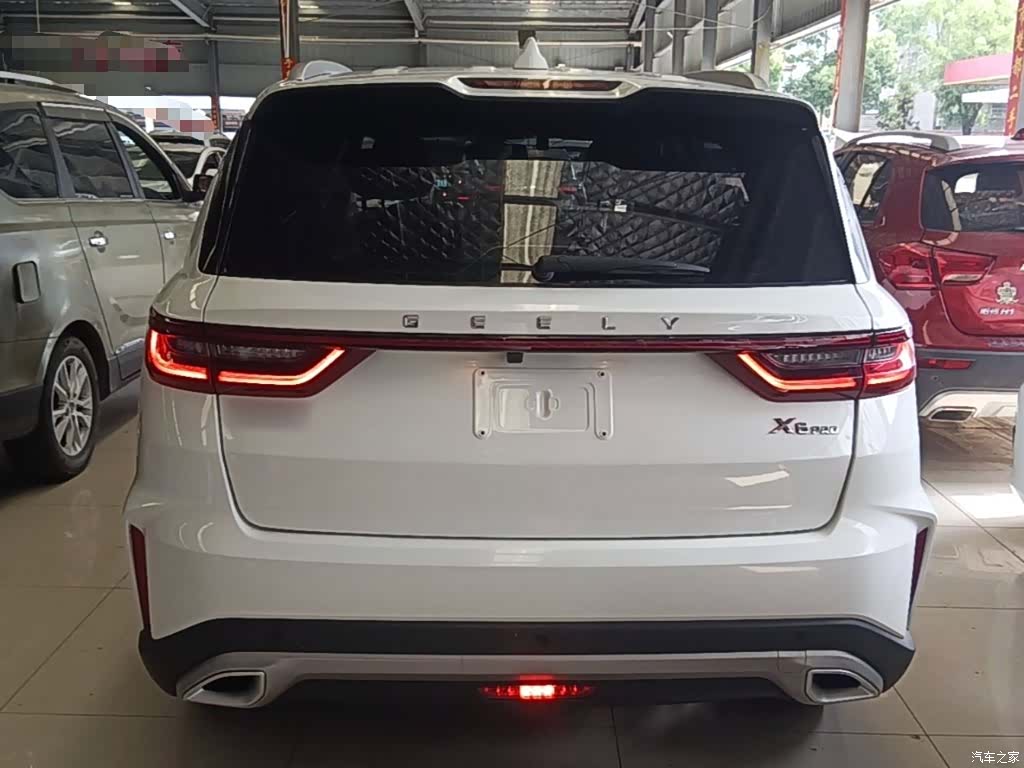Geely X6, 2024 4