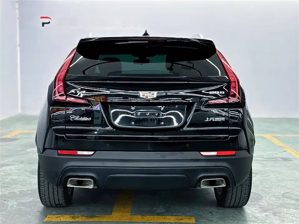 Cadillac XT4