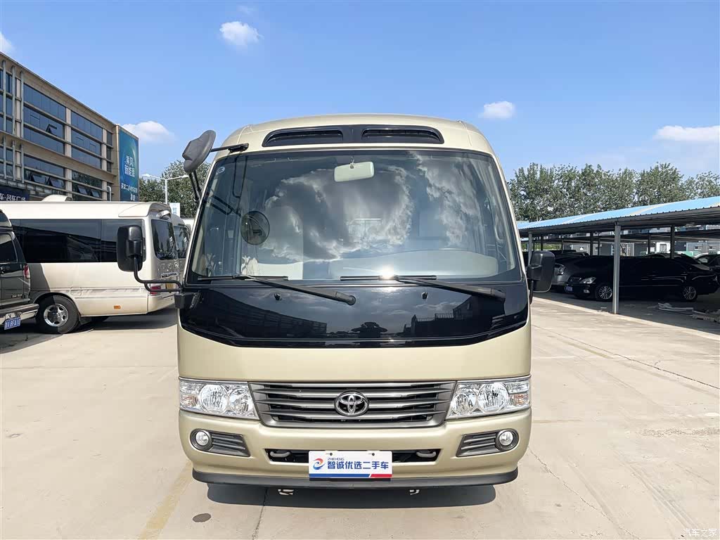 Toyota Coaster, 2018 2