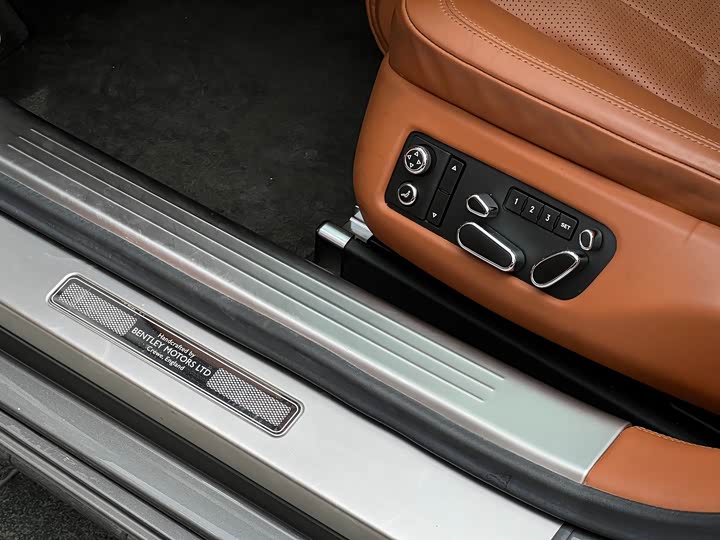 Bentley Flying Spur 2013 6.0T W12 Luxury