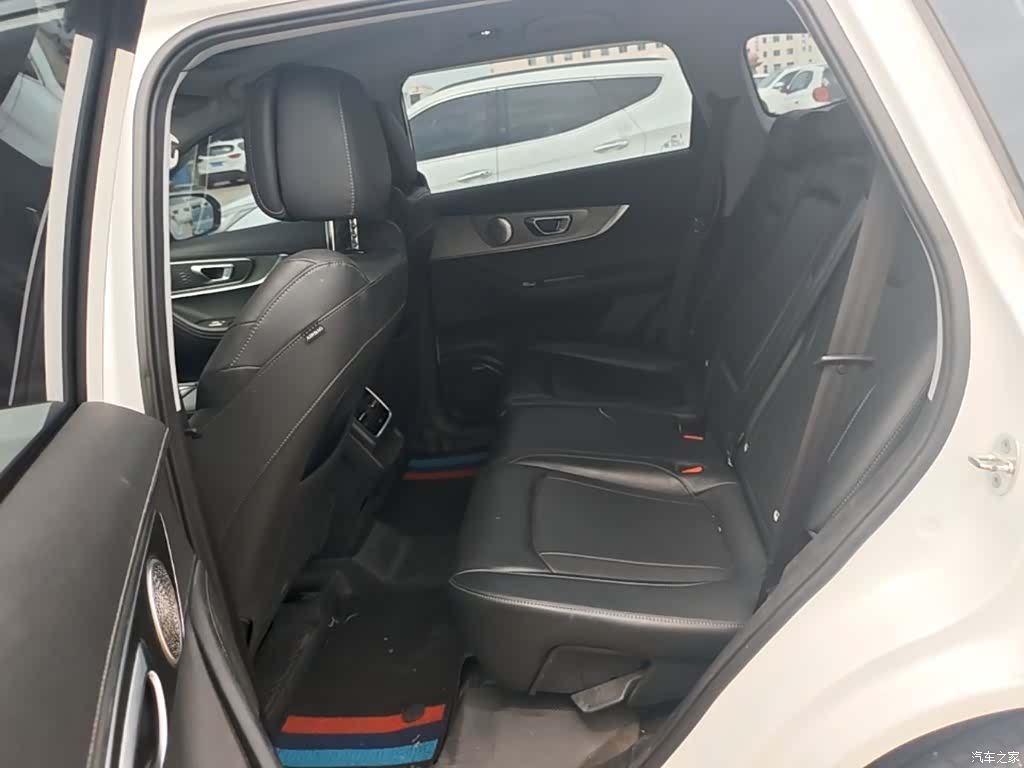Chery Tiggo 8, 2023 17
