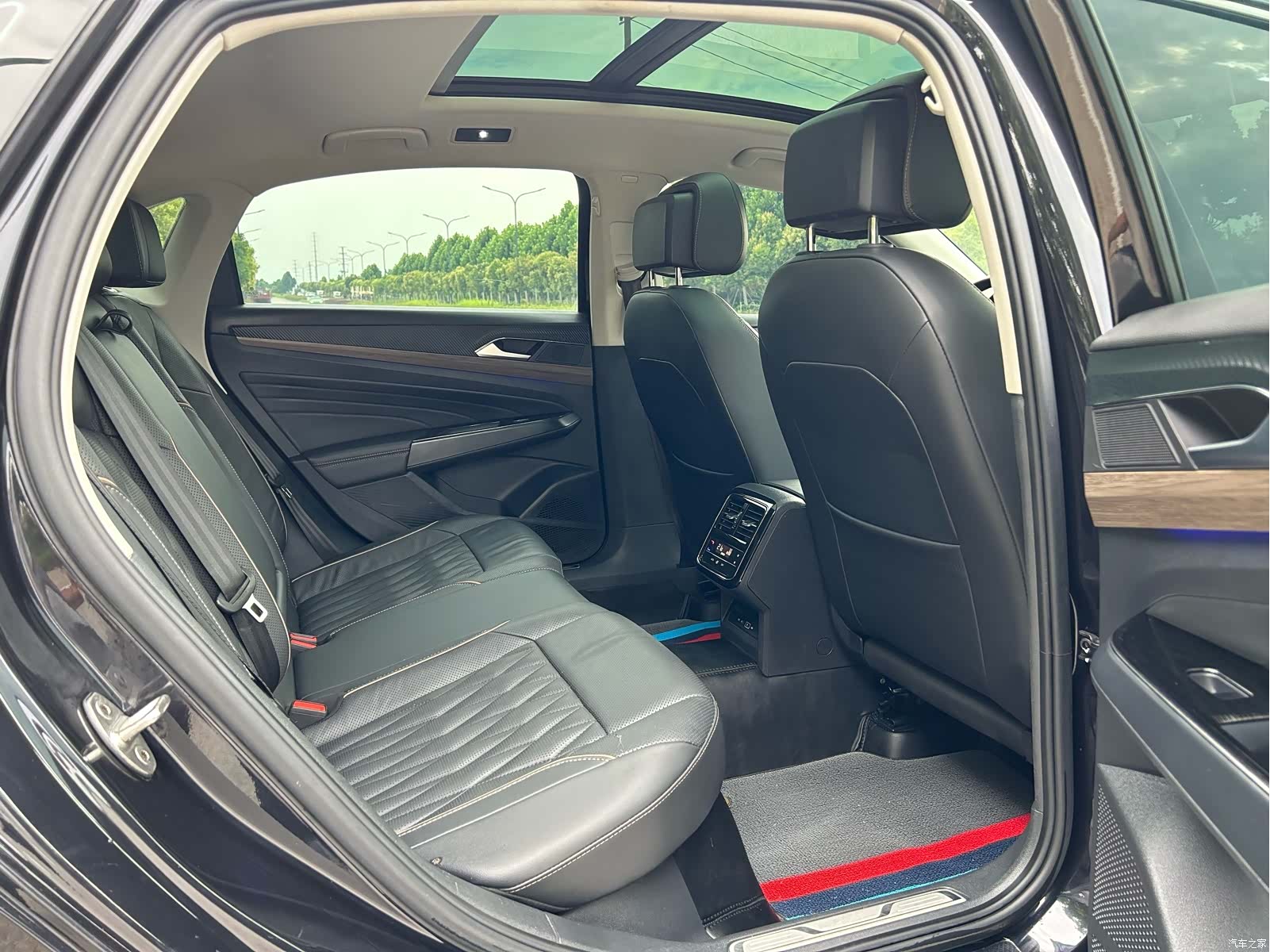 Volkswagen Passat, 2021 8