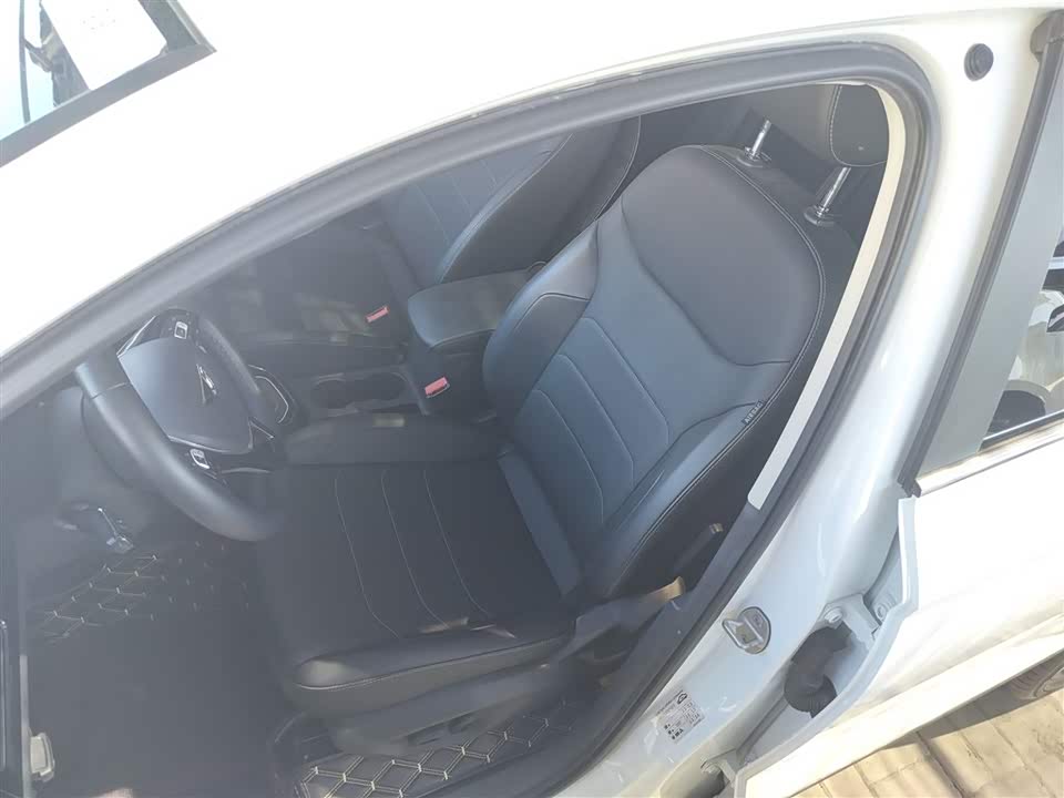 Jetta VS7