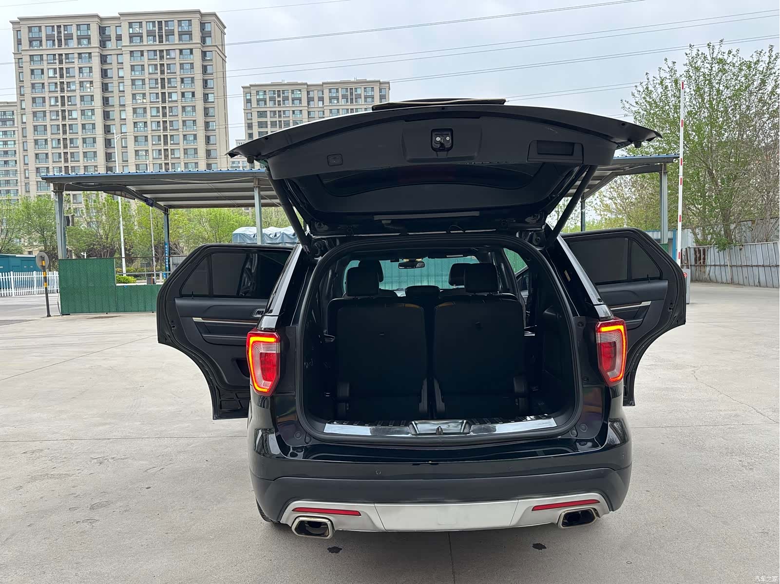Ford Explorer, 2017 9