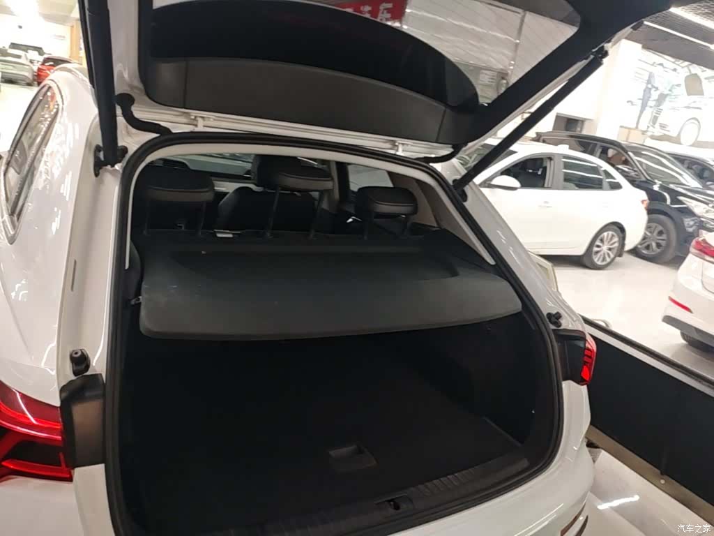 Audi Q3, 2021 19
