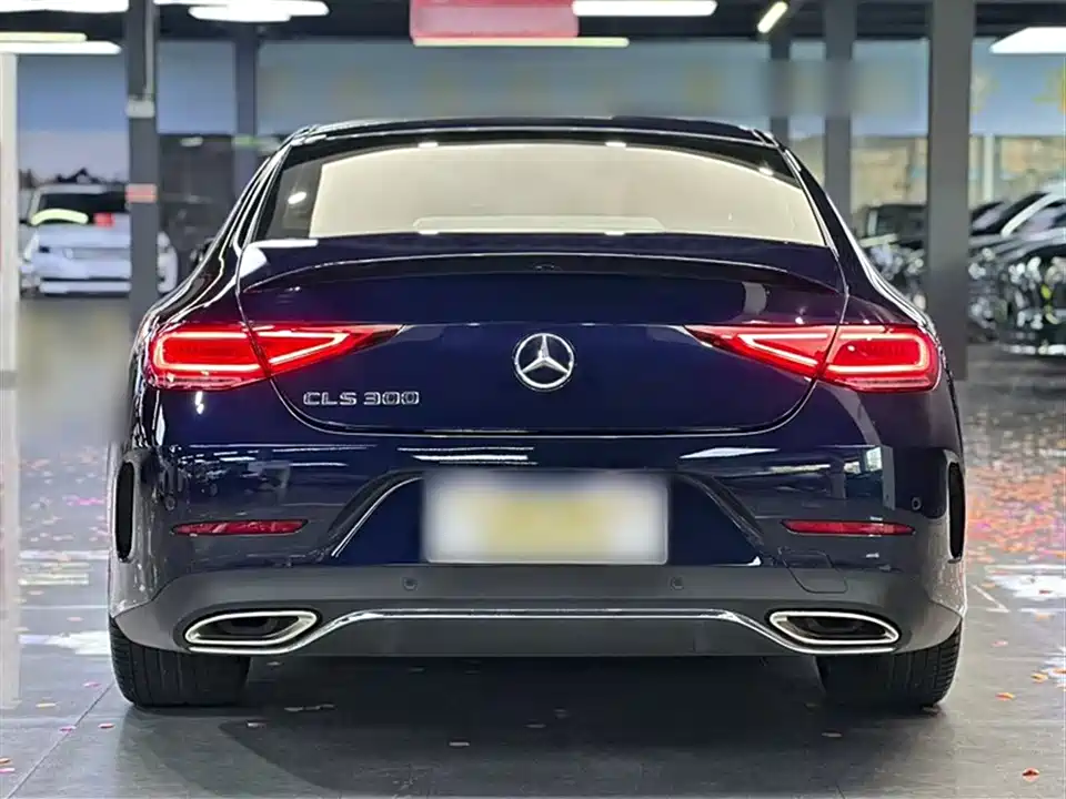 Mercedes-Benz CLS